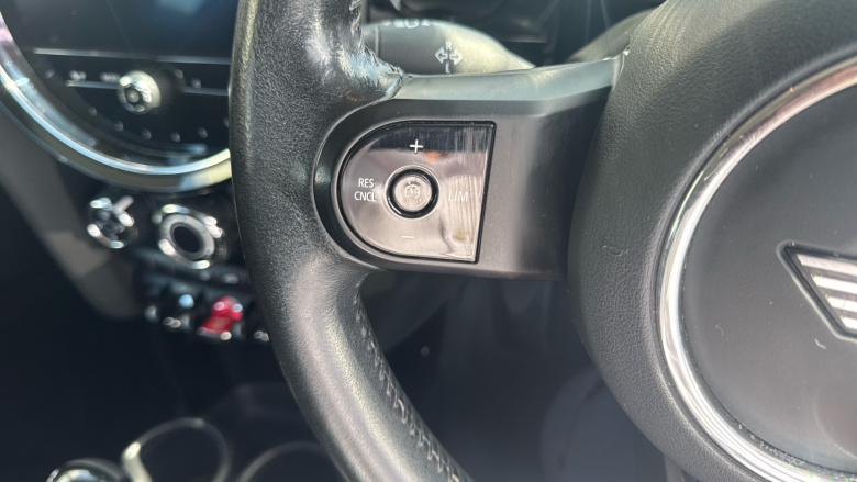 MINI Hatchback 1.5 Cooper Classic II 5dr Auto Petrol Hatchback